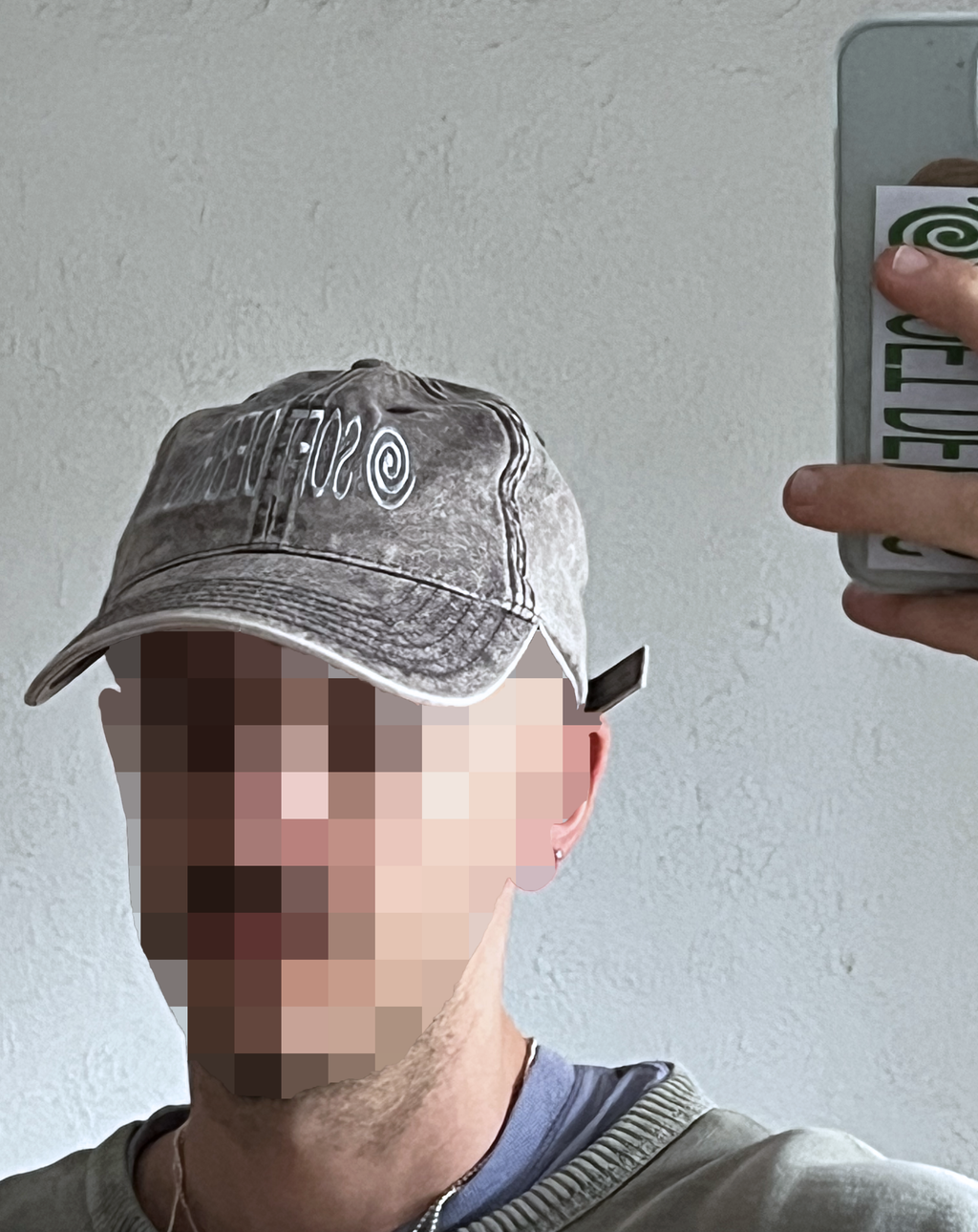 logo cap (rock dust)